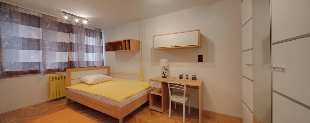Apartman אוסילק מראה חיצוני תמונה