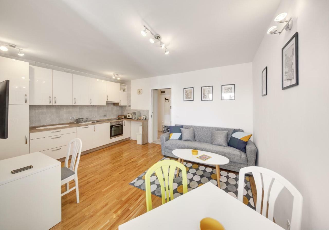 Apartman אוסילק מראה חיצוני תמונה
